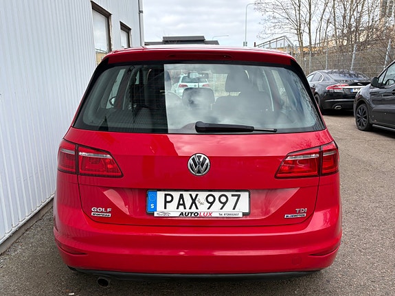 Volkswagen Golf Sportsvan 7 of 15