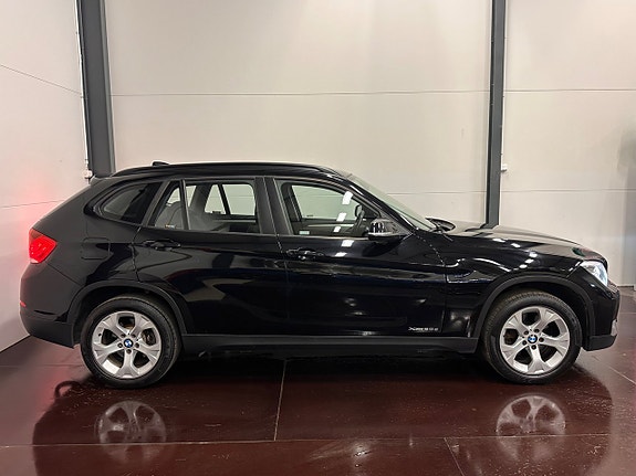 BMW X1 3 of 5