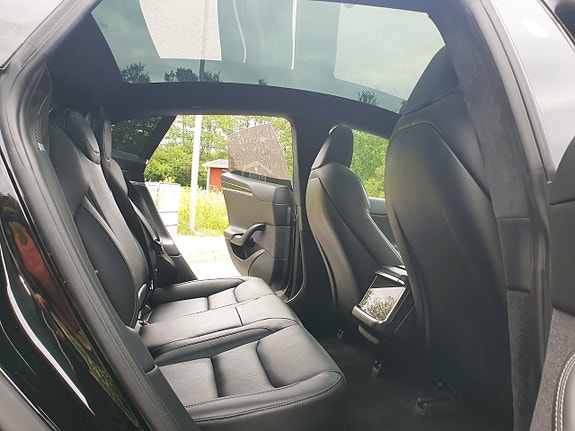 Tesla Model S 6 of 30