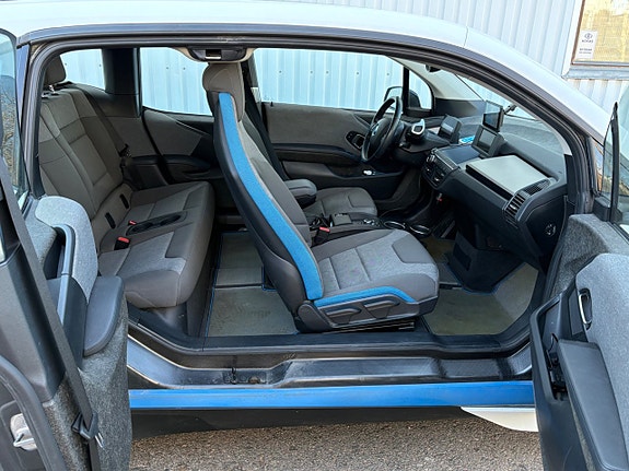 BMW i3 14 of 17