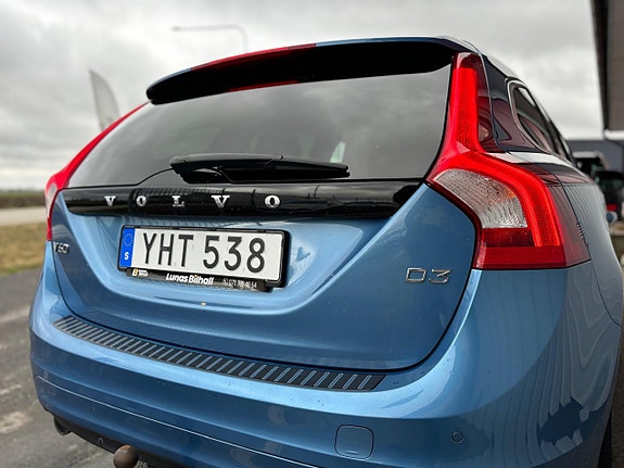 Volvo V60 25 of 25