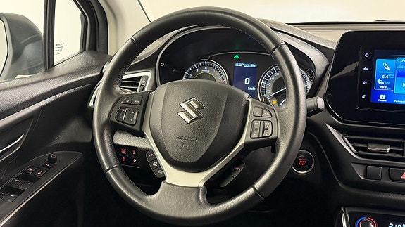 Suzuki S-Cross 11 of 20