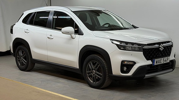 Suzuki S-Cross 3 of 5