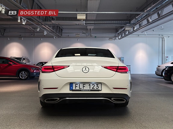 Mercedes-Benz CLS450 7 of 21
