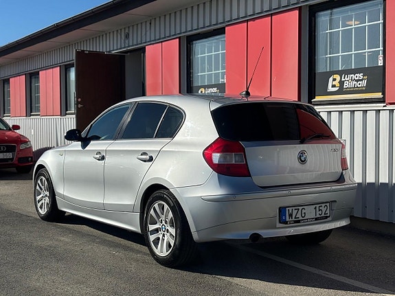 BMW 120 4 of 19
