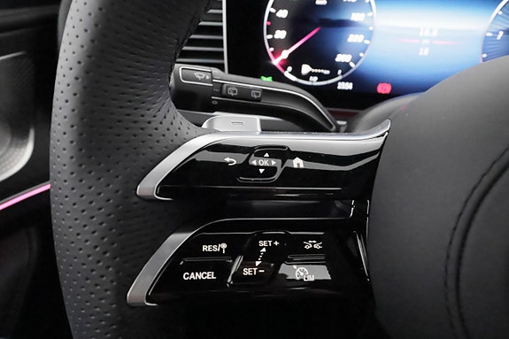 Mercedes-Benz GLS450 d 19 of 30