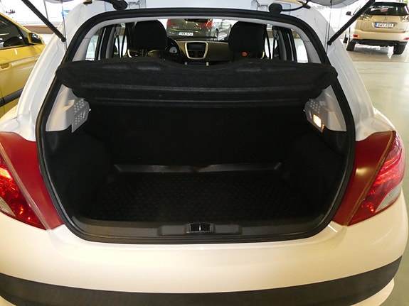 Peugeot 207 5 of 5