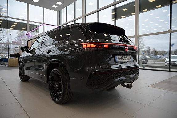 Volkswagen Tayron 7 of 30