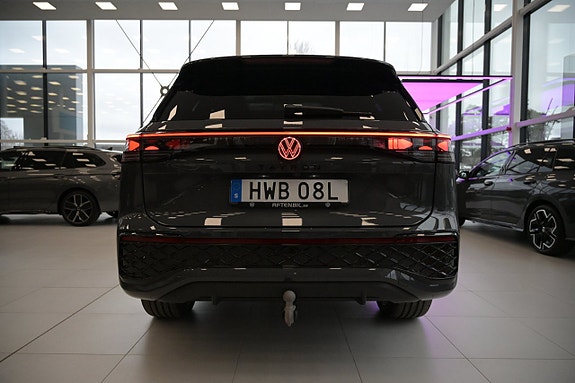 Volkswagen Tayron 8 of 30