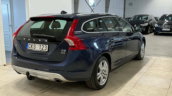 Volvo V60 9 of 23