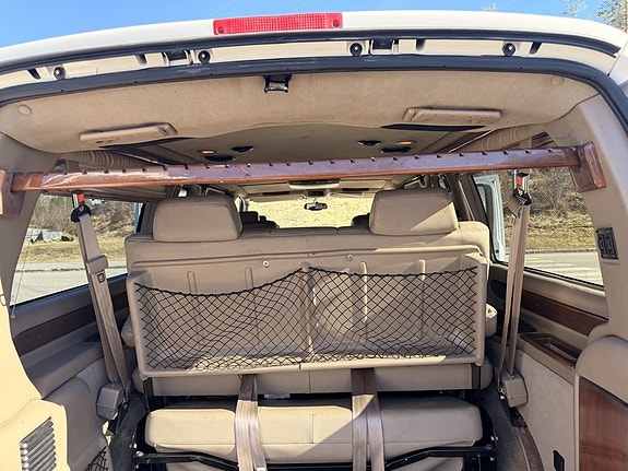 Chevrolet Express 13 of 14