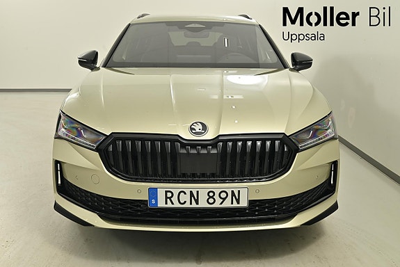 Skoda Superb 2 of 5