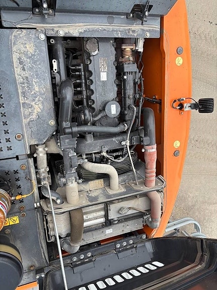Doosan DX170W-5 11 of 19
