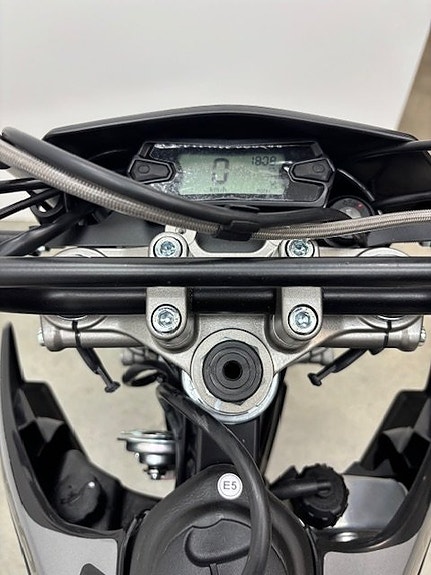 Sherco 50 SM Black Moon R Nu hemma i butik 4 of 5