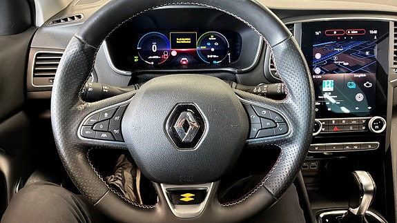 Renault Megane E-Tech 15 of 16