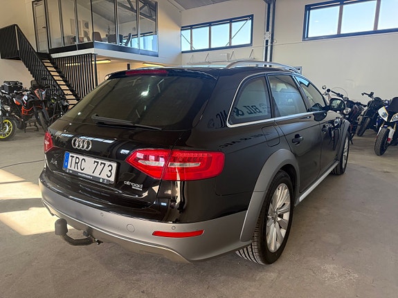 Audi A4 allroad 7 of 12