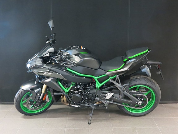 Kawasaki Z H2 SE 2 of 6