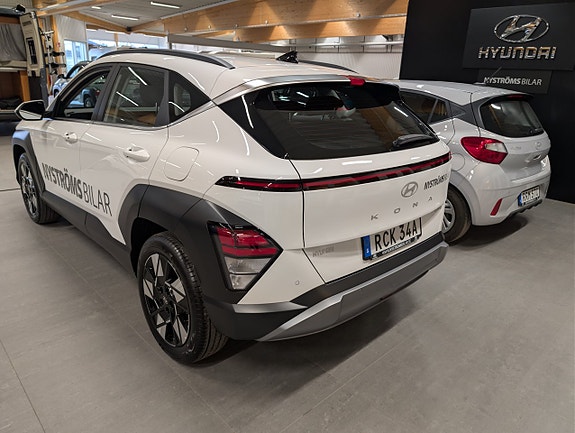 Hyundai Kona 3 of 5