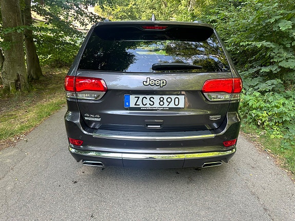 Jeep Grand Cherokee 6 of 10