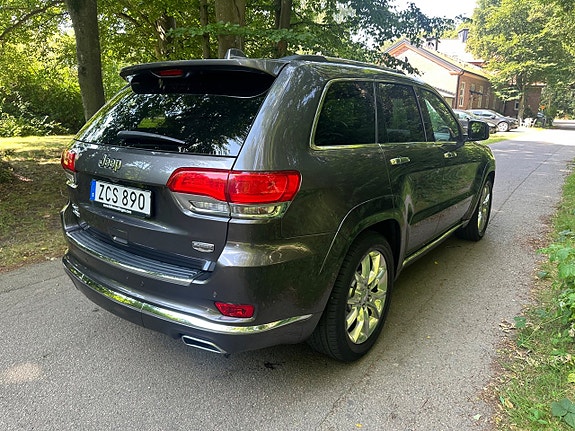 Jeep Grand Cherokee 3 of 5