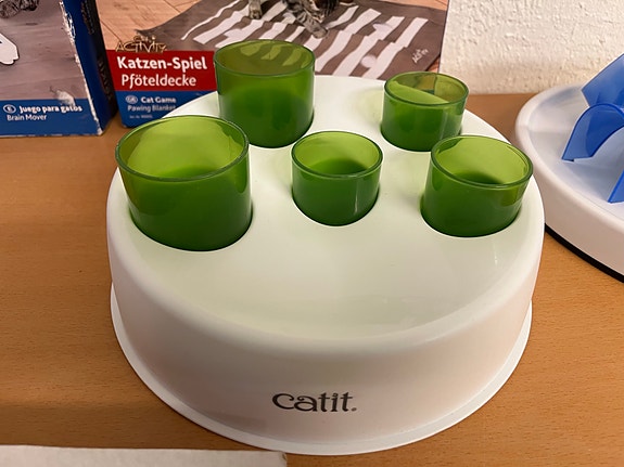 Product image 32 of 40