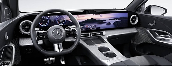 Mercedes-Benz GLC400 4 of 4