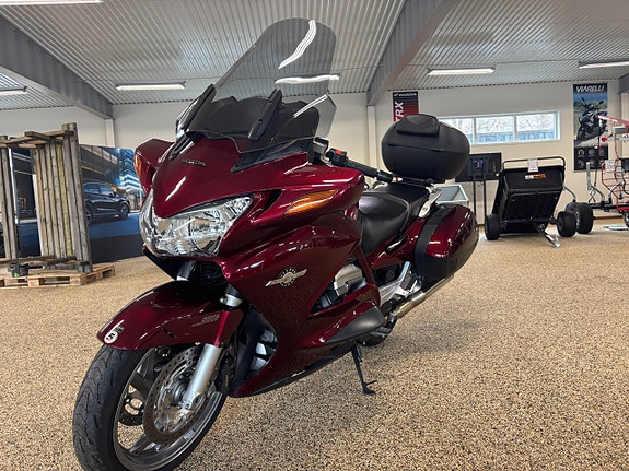 Honda ST 1300 Pan-European 8 of 8