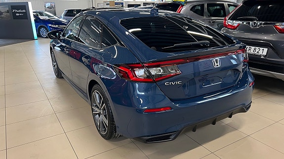 Honda Civic 4 of 5