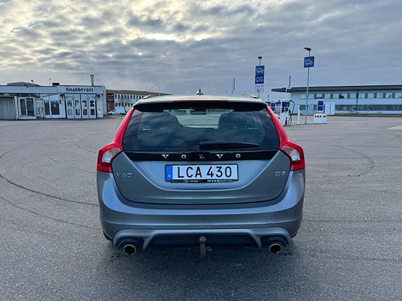 Volvo V60 6 of 20