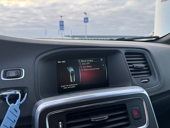 Volvo V60 18 of 20