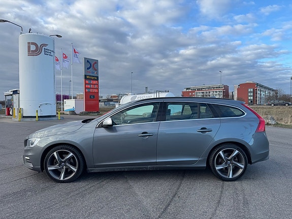 Volvo V60 8 of 20