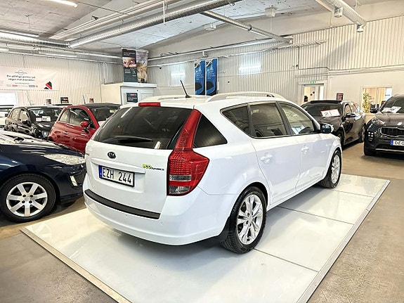 Kia Ceed 7 of 12