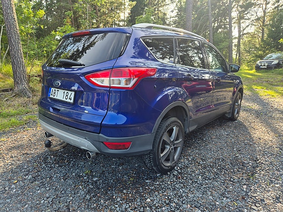 Ford Kuga 5 of 5