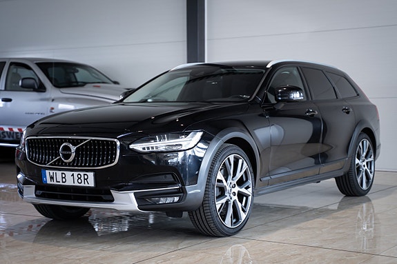 Volvo V90 Cross Country