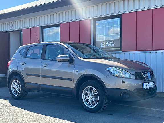 Nissan Qashqai 2 of 5