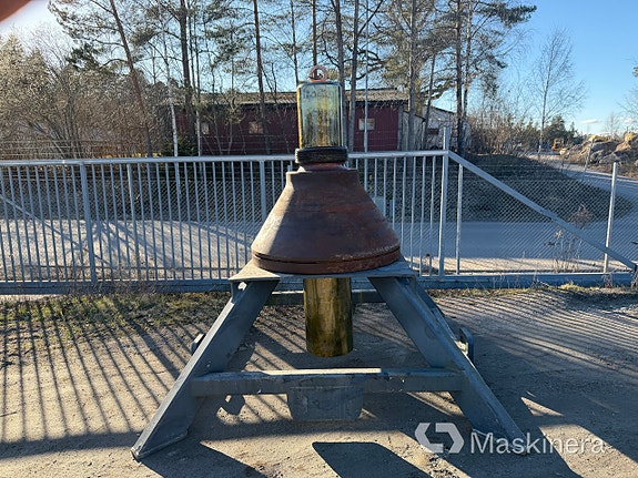 Huvudaxel till Sandvik CH550 2 of 5