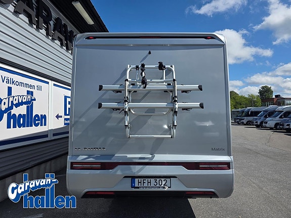Adria Matrix Supreme 670 DL (AC/Cykleställ/Gasolugn/180hk) 9 of 27