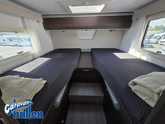 Adria Matrix Supreme 670 DL (AC/Cykleställ/Gasolugn/180hk) 27 of 27