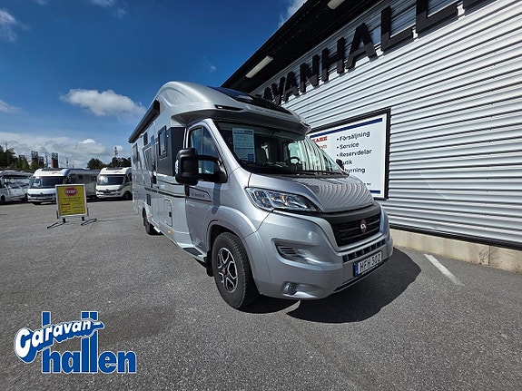 Adria Matrix Supreme 670 DL (AC/Cykleställ/Gasolugn/180hk) 6 of 27