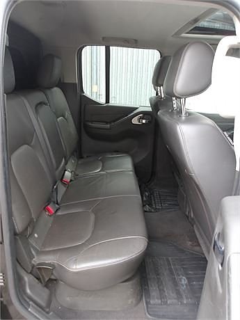 Nissan Navara 5 of 9
