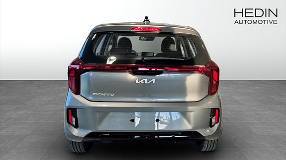 Kia Picanto 5 of 12