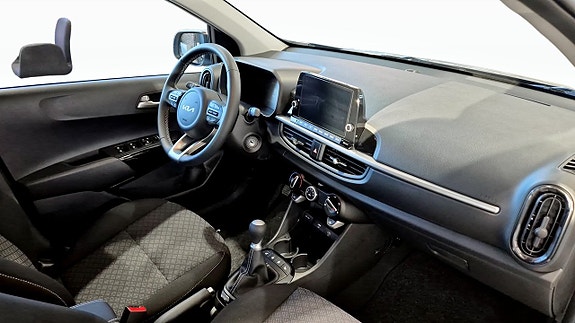 Kia Picanto 11 of 12