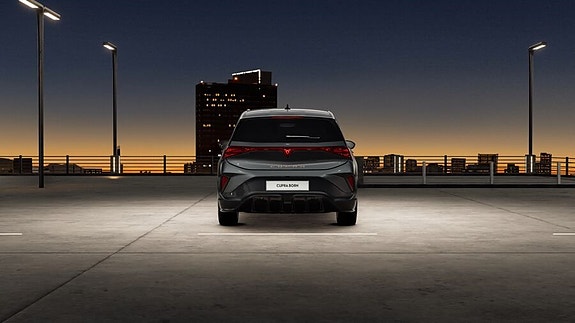 Cupra Born 7 of 15