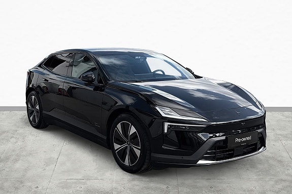 Polestar 4 9 of 17