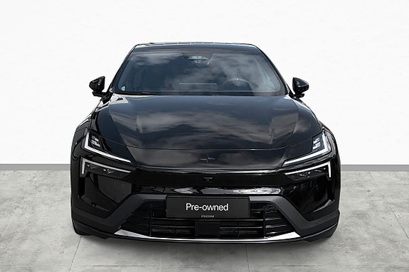 Polestar 4 2 of 17