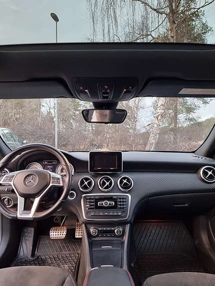 Mercedes-Benz A200 6 of 7
