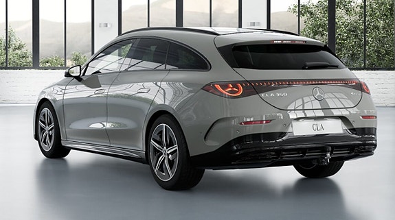 Mercedes-Benz CLA350 3 of 5