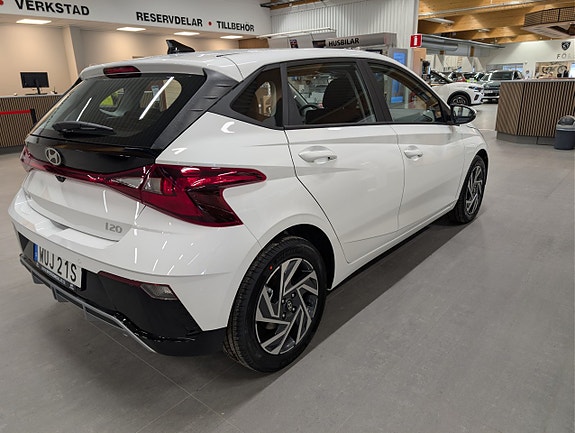 Hyundai i20 4 of 5