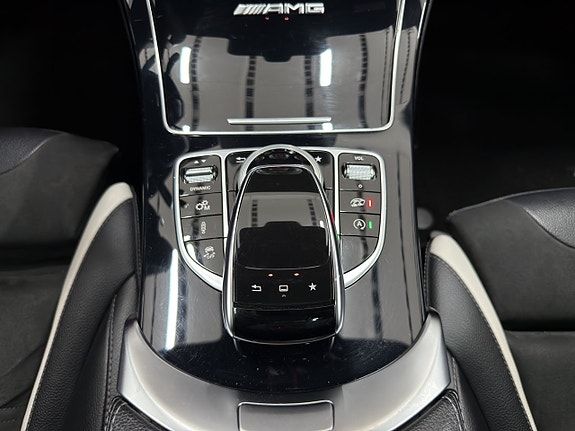 Mercedes-Benz C63 14 of 20