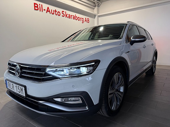 Volkswagen Passat Alltrack 8 of 24